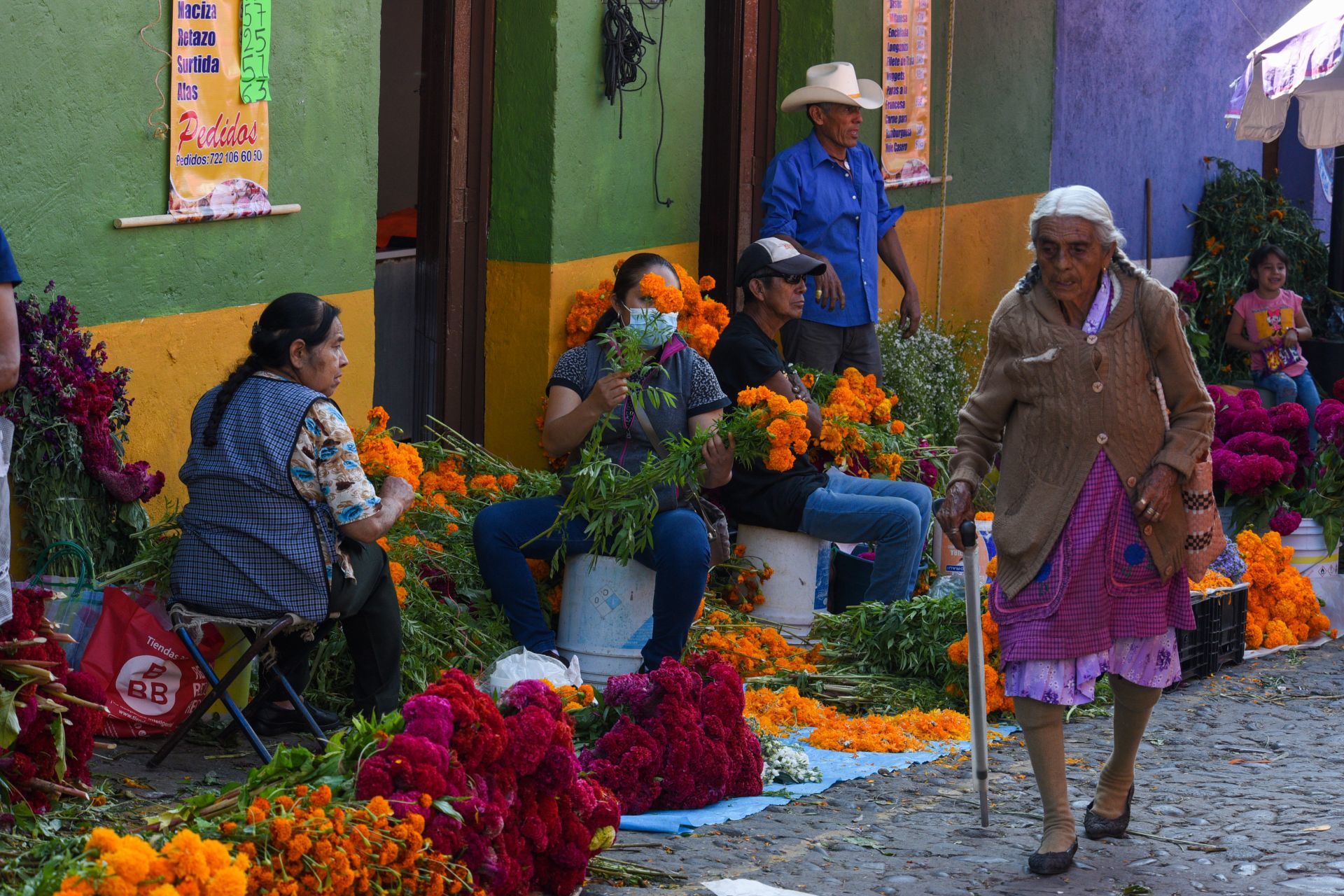 Pese a menor informalidad, repunta pobreza laboral en México